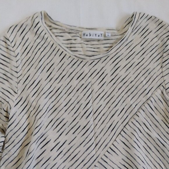 Habitat Women's Top Size XS Cream Gray Stripe Half Sleeve Swing Jersey Knit - Picture 3 of 10